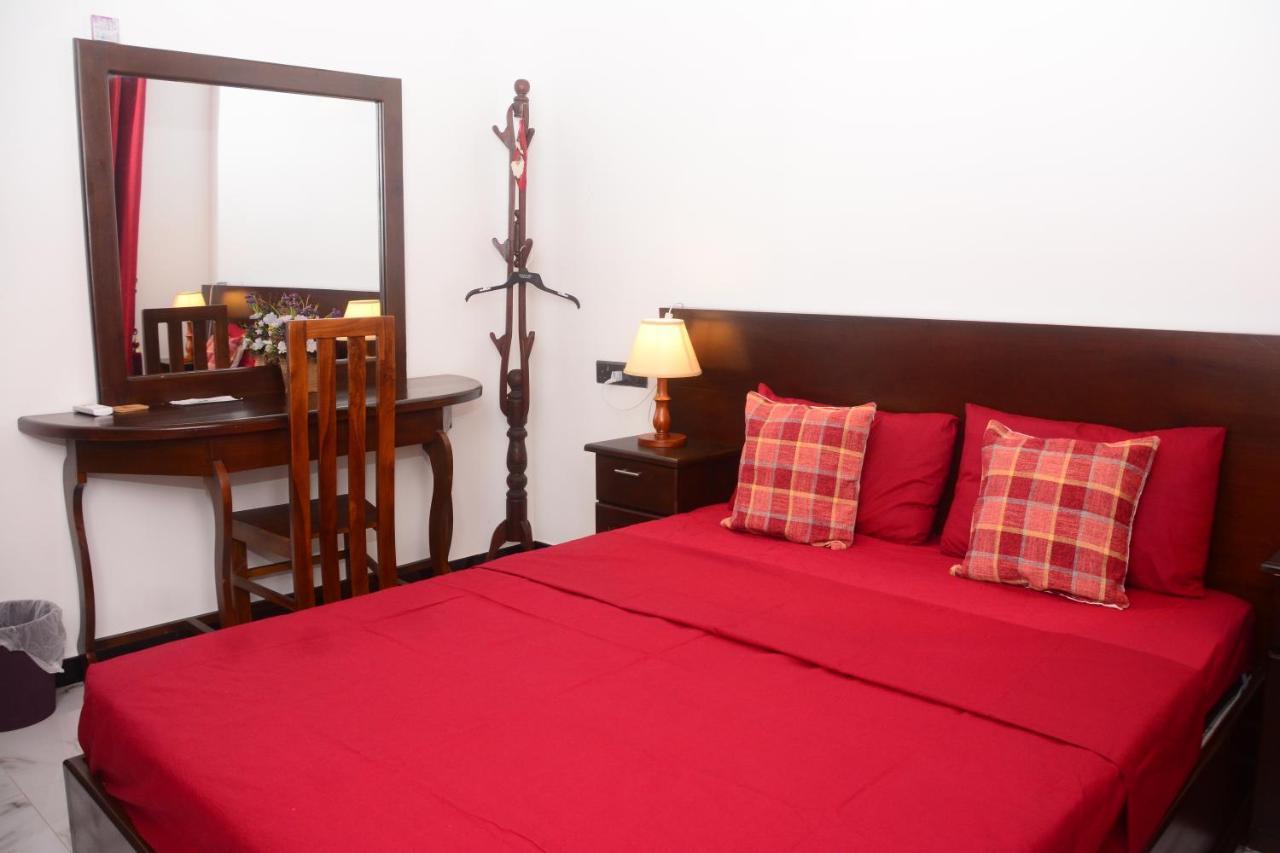Concey Transit Hotel Airport View Katunayaka Ngoại thất bức ảnh